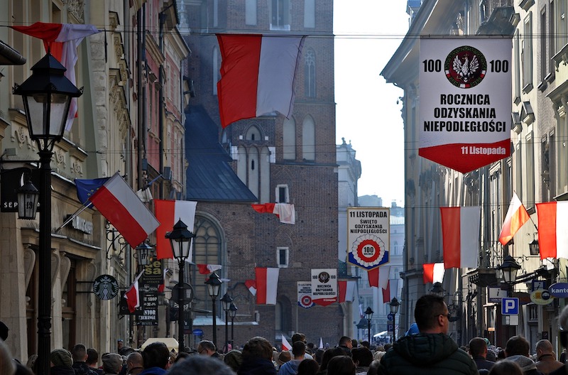 krakow-poland-flag.jpg